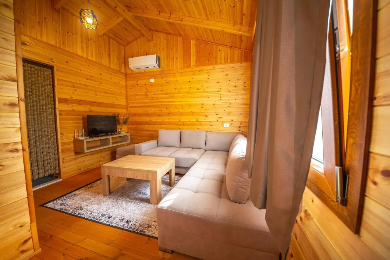 Villa Arda Qerret 0*,