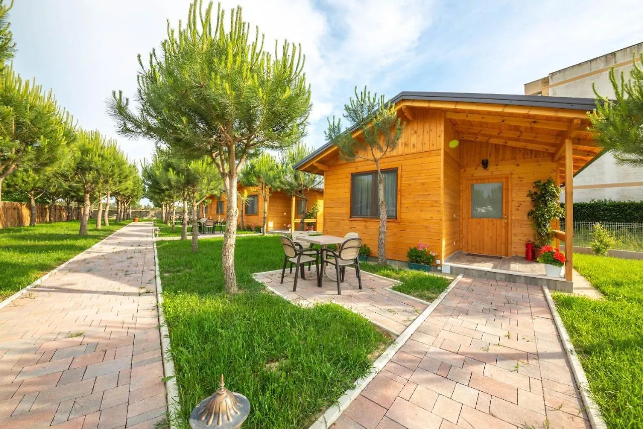 Villa Arda Qerret 0*,  Albania